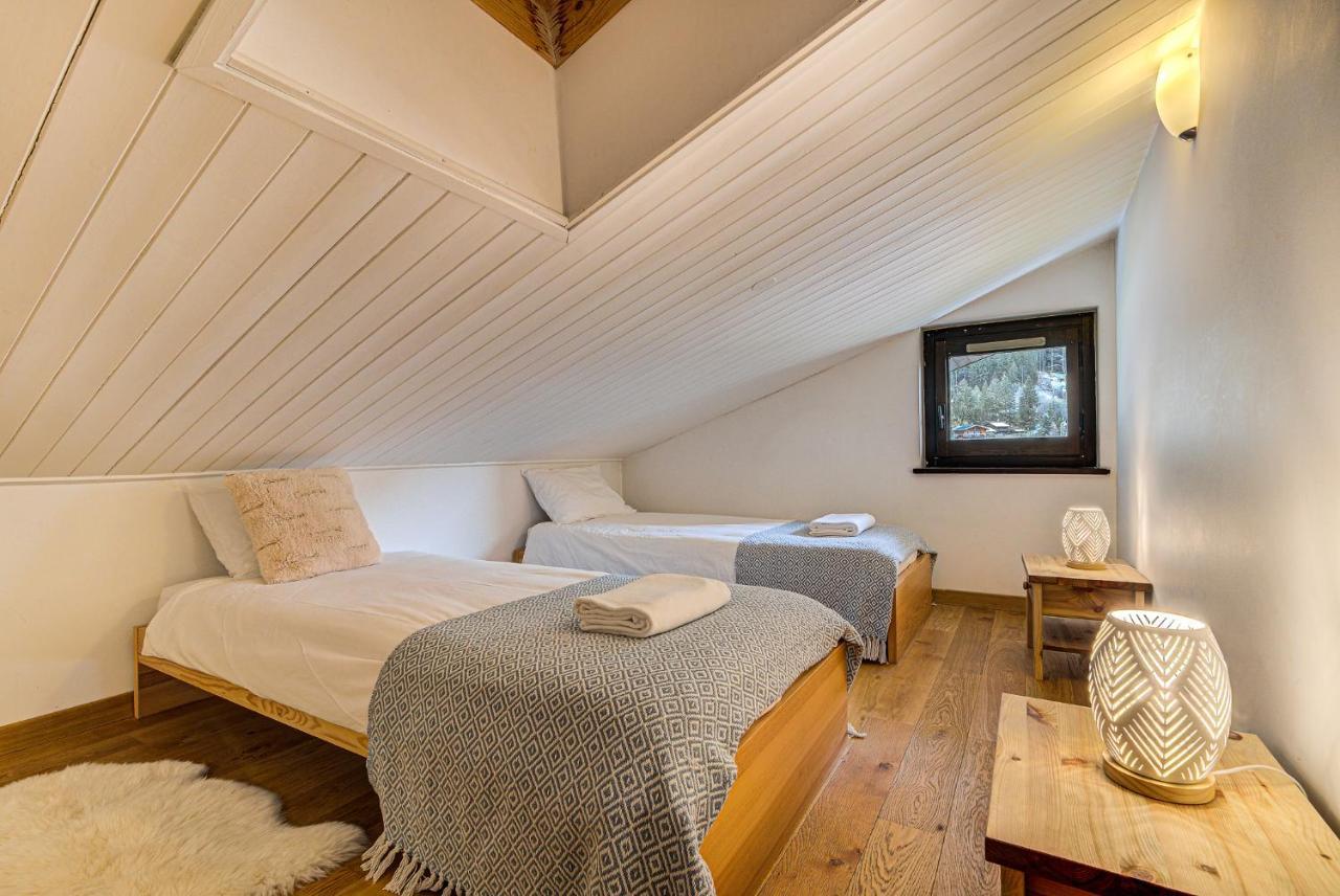 Apartment Les Drus - Alpes Travel - Chamonix - Sleeps 6 Ngoại thất bức ảnh